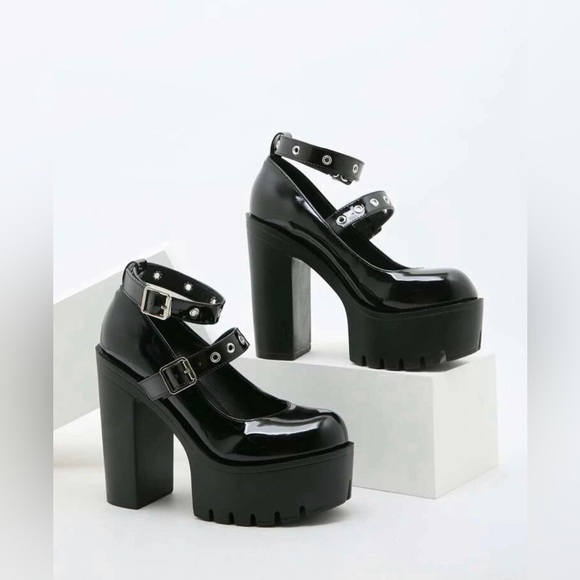 Shoes - New Platform Shoes